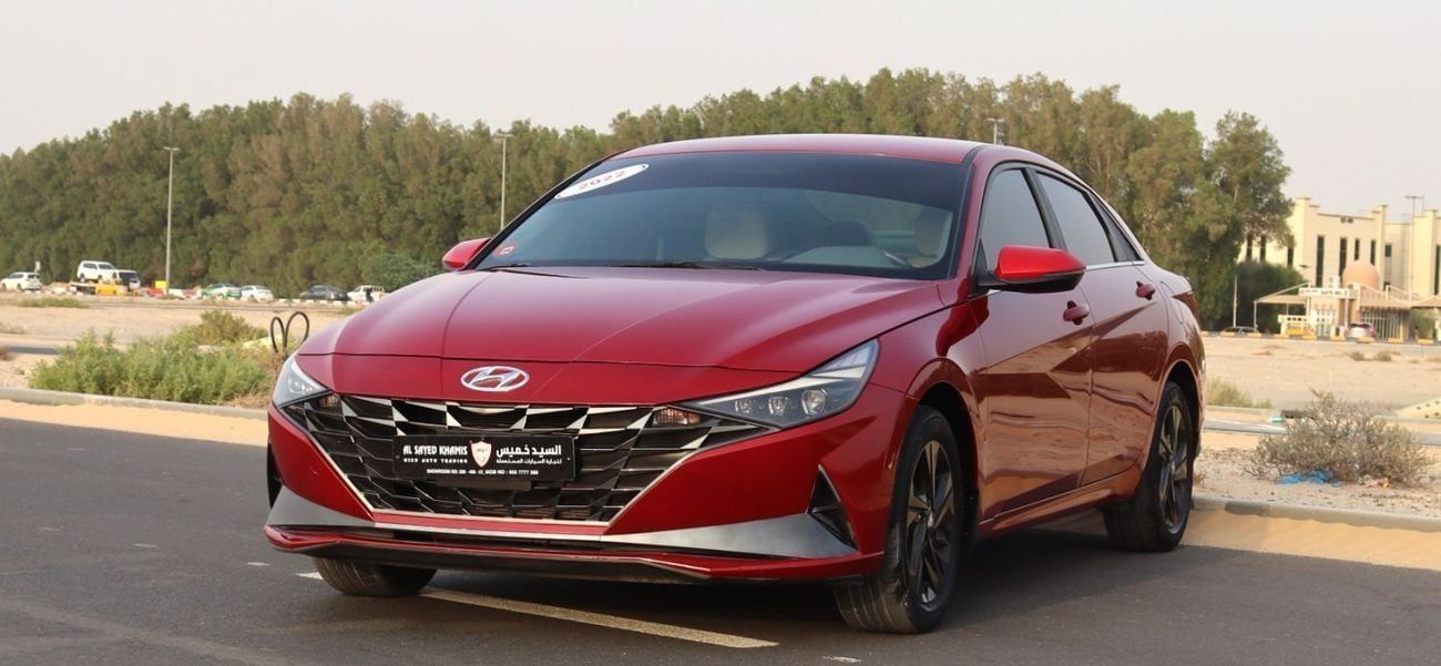 Hyundai Elantra Comfort 1.6L 2021 Hyundai Elantra CC model2022, accident-free, in excellent condition with 74,000 KM
