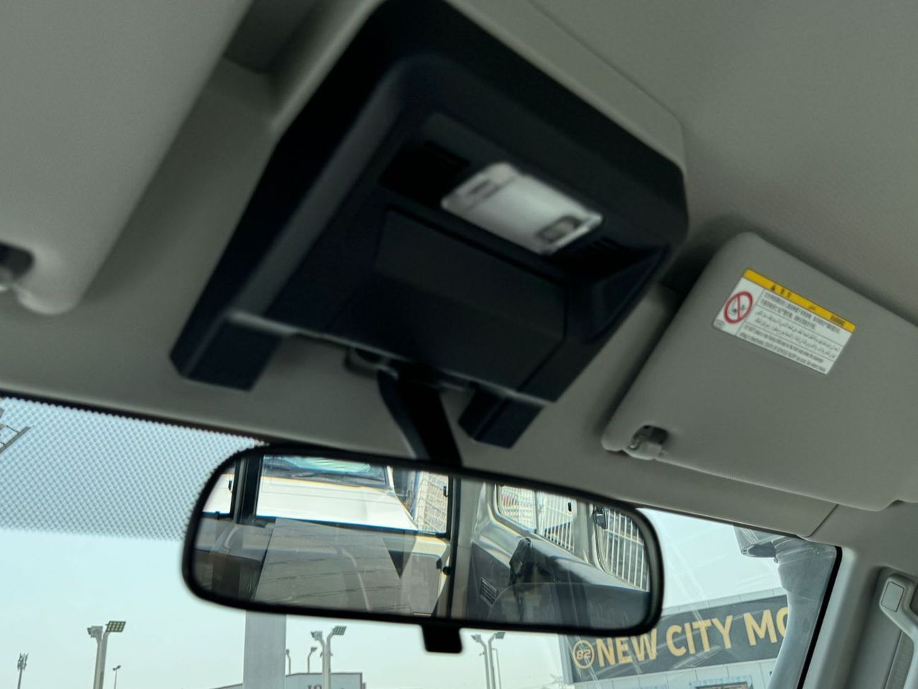 تويوتا لاند كروزر 70 LANDCRUISER 70 SERIES (LC78) 3 DOORS 4.0L PETROL