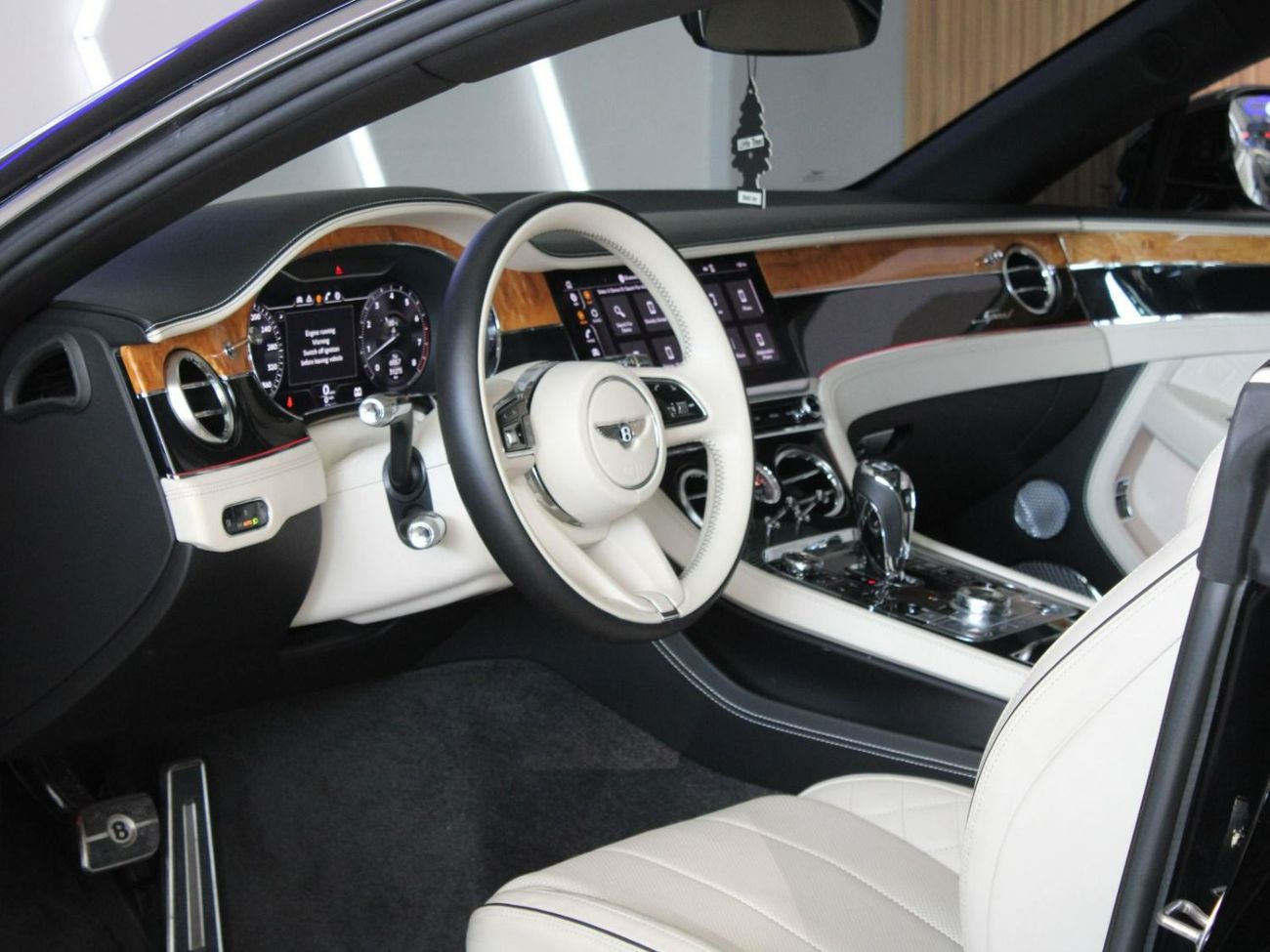 Bentley Continental GT 6.0L W12 (626 HP)