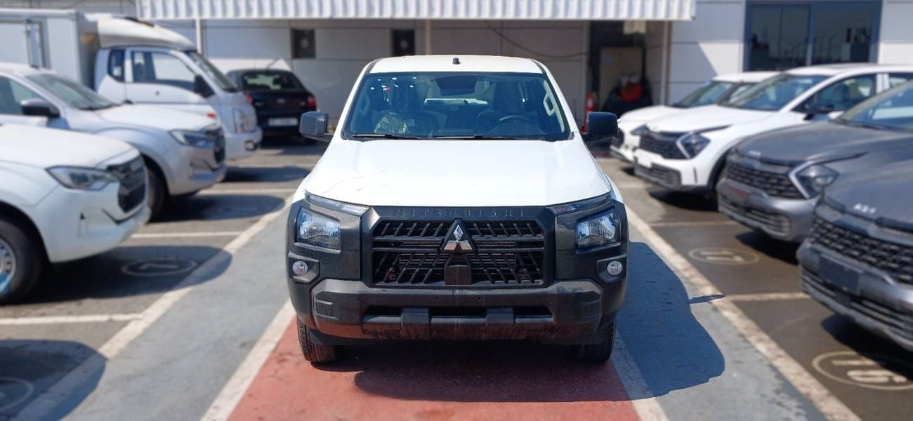 ميتسوبيشي L200 L200 2.4L Diesel MT 4x4 2026YM