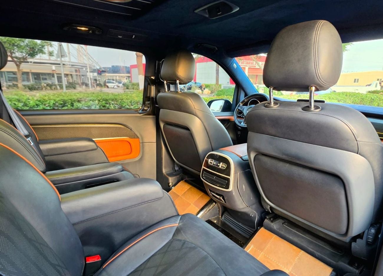 مرسيدس بنز V 250 2019 Mercedes-Benz V-Class V 250 GCC Specs