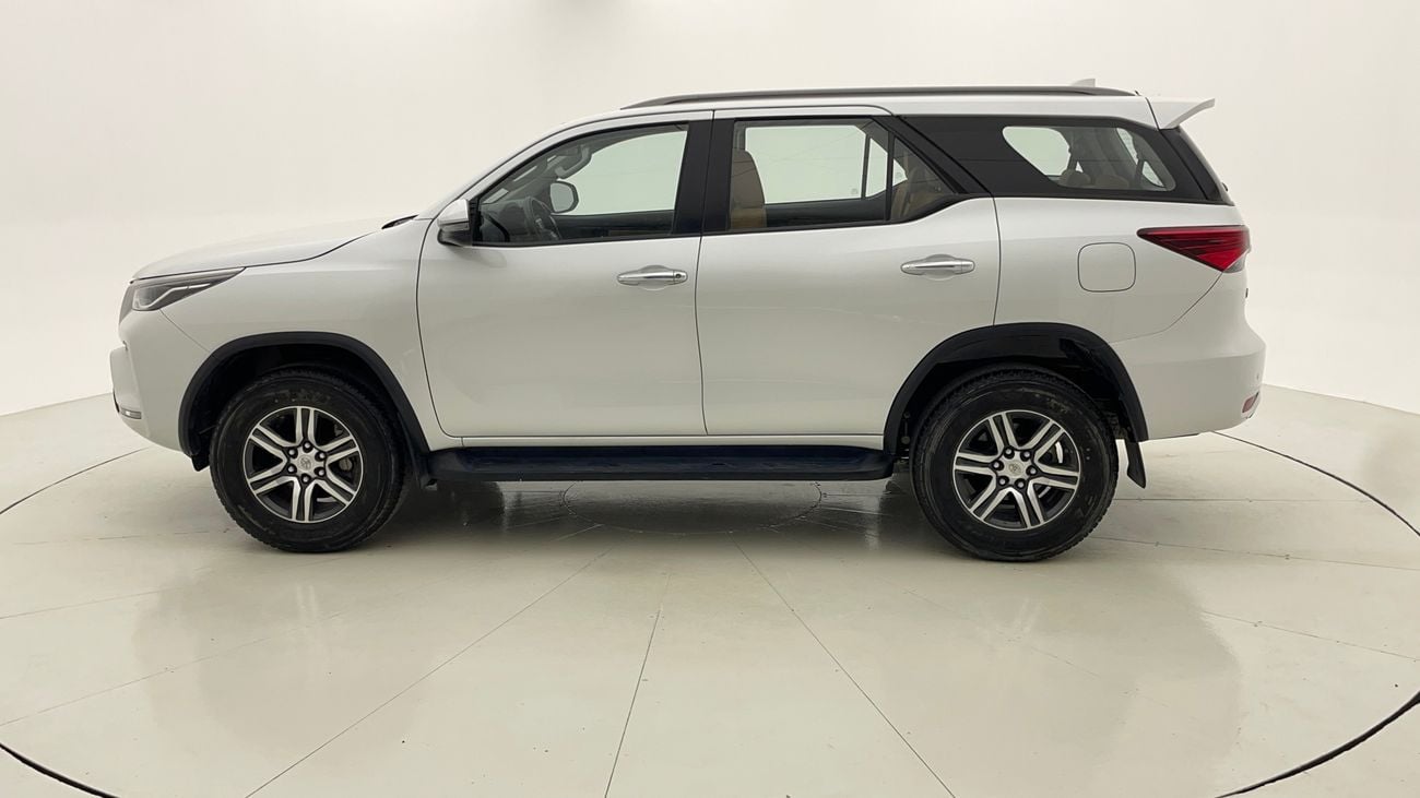 تويوتا فورتونر EXR 2.7 | بدون دفعة مقدمة | اختبار القيادة في المنزل