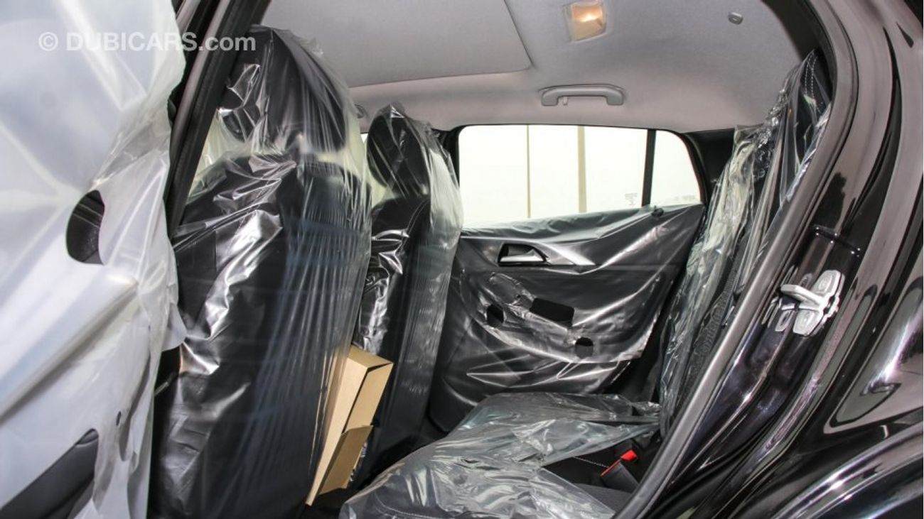 Infiniti Q30 1.6T Premium - GCC Specs - Zero KM