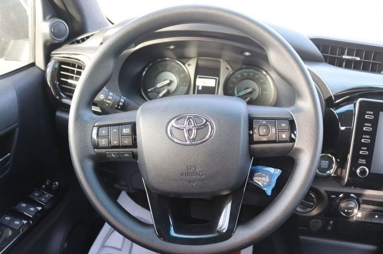 Toyota Hilux ADVENTURE 4.0 ADVANTURE, PETROL, FRONT & BACK CAMERA, CRUISE CONTROL, MULTIMEDIA STEERING, ALLOY WHE