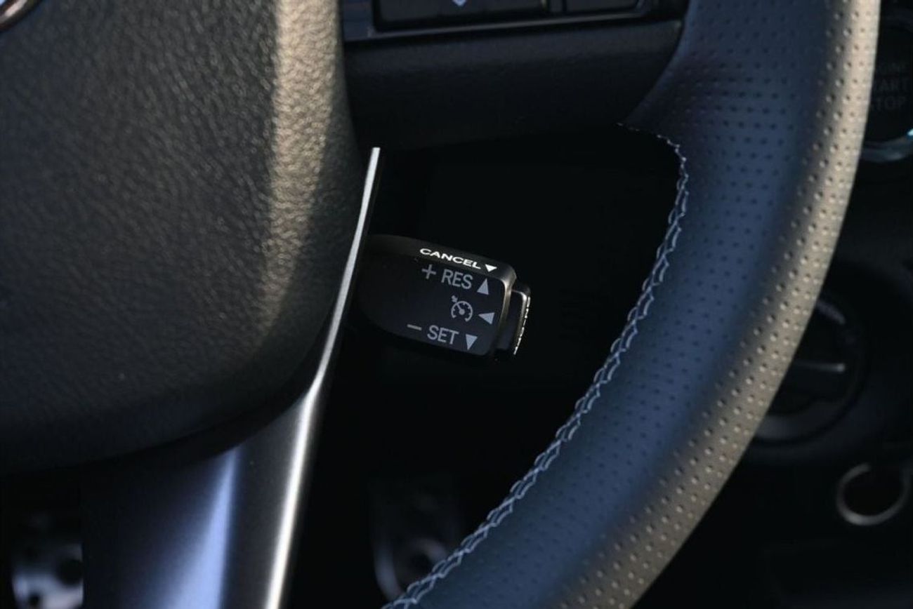 تويوتا هيلوكس Toyota Hilux GR Sport 4.0L V6, Petrol, 4WD, Pickup, Model 2024, Color White