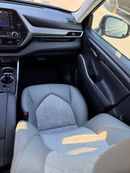 تويوتا هايلاندر Hybrid XLE premium sunroof,leather, push start