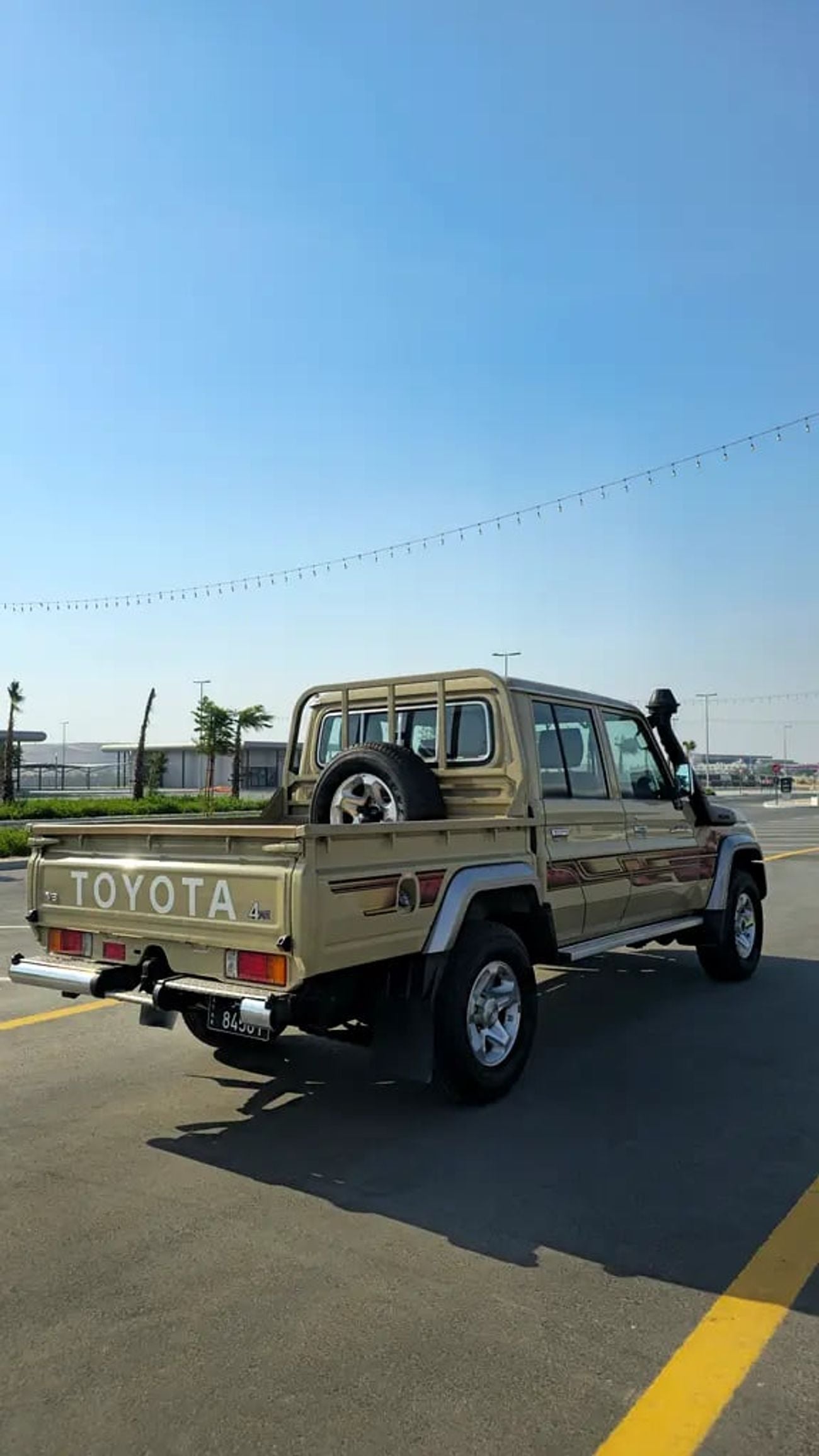 Toyota Land Cruiser 70 LC79 LX Pick-up | GCC Specs
