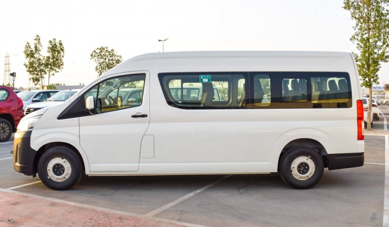 Toyota Hiace Toyota Hiace Manual Petrol 2022