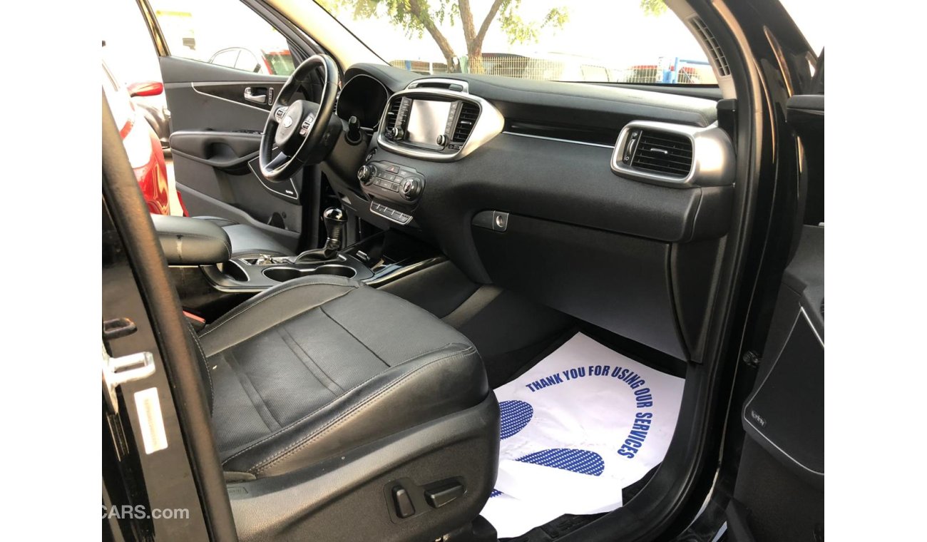Kia Sorento SX  3.5L, DVD+Rear Camera+Parking Sensors+Sunroof+Push Start+2 Power Seats+Memory Seats, LOT-682