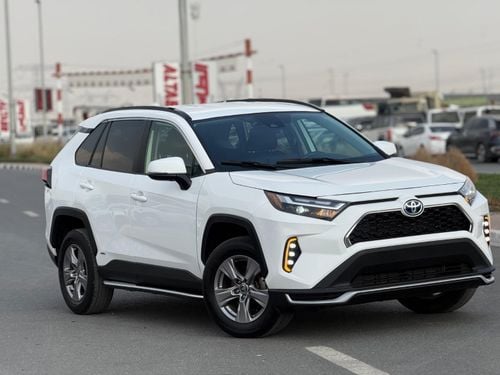 تويوتا راف ٤ RAV4 XLE Hybrid 4x4 AWD