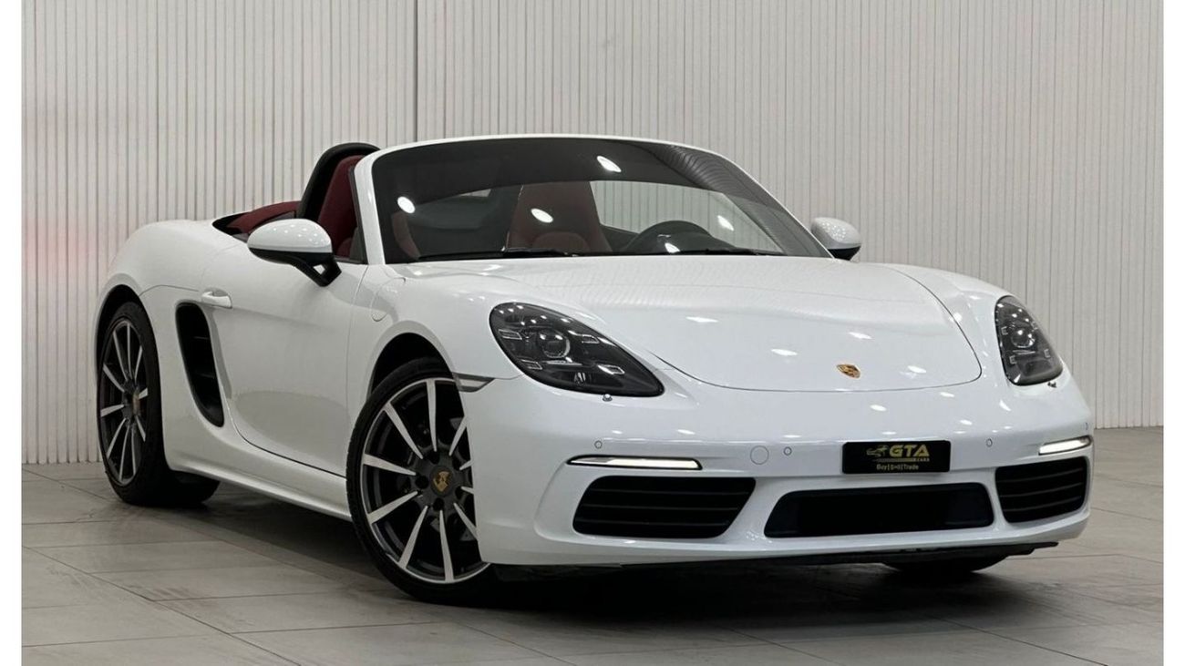 بورش بوكستر 718 2023 Porsche 718 Boxster, June 2025 Agency Warranty + Service Contract, Full Service History, Gcc