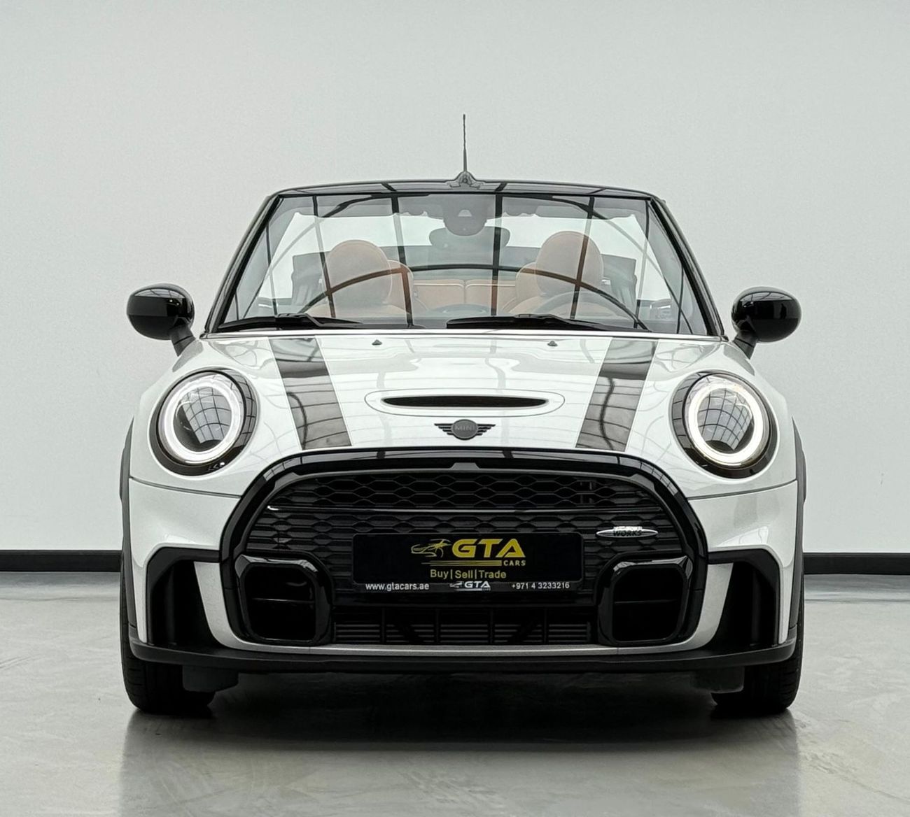 ميني كوبر إس 2024 Mini Cooper S JCW Kit, 2027 Mini Warranty + Service Pack, Excellent Condition, GCC