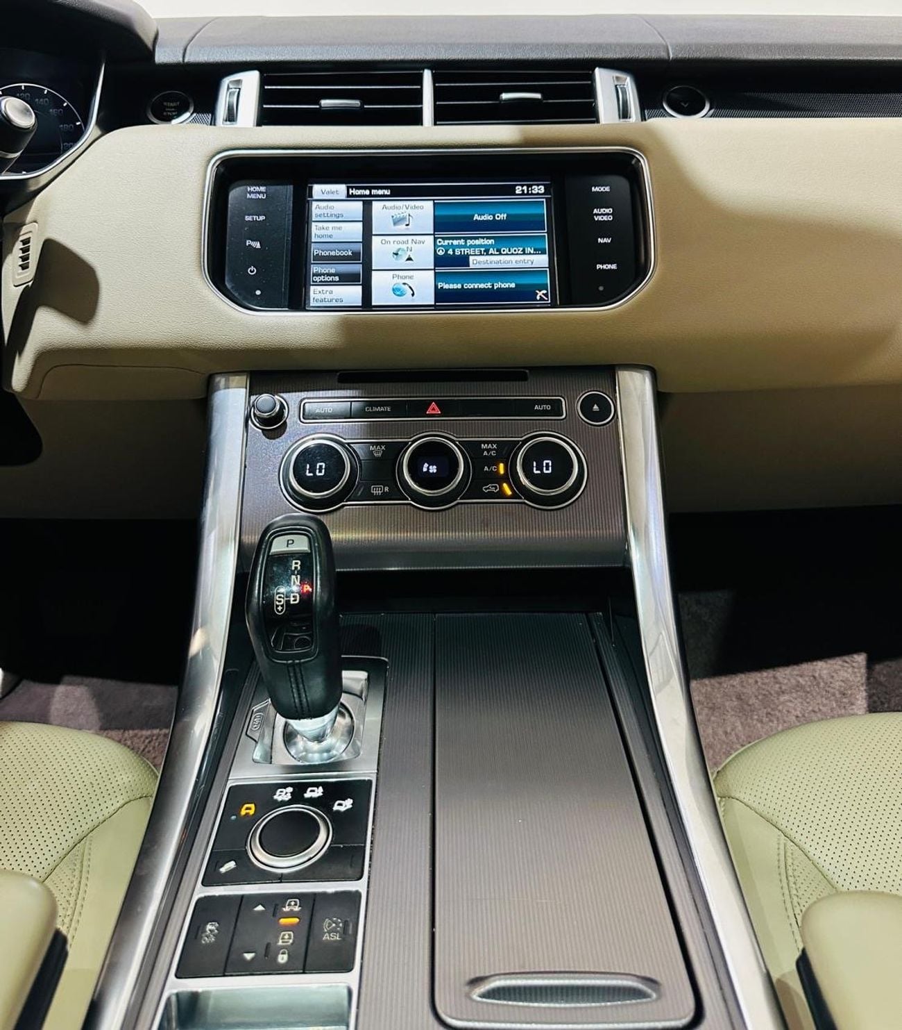 Land Rover Range Rover Sport SE