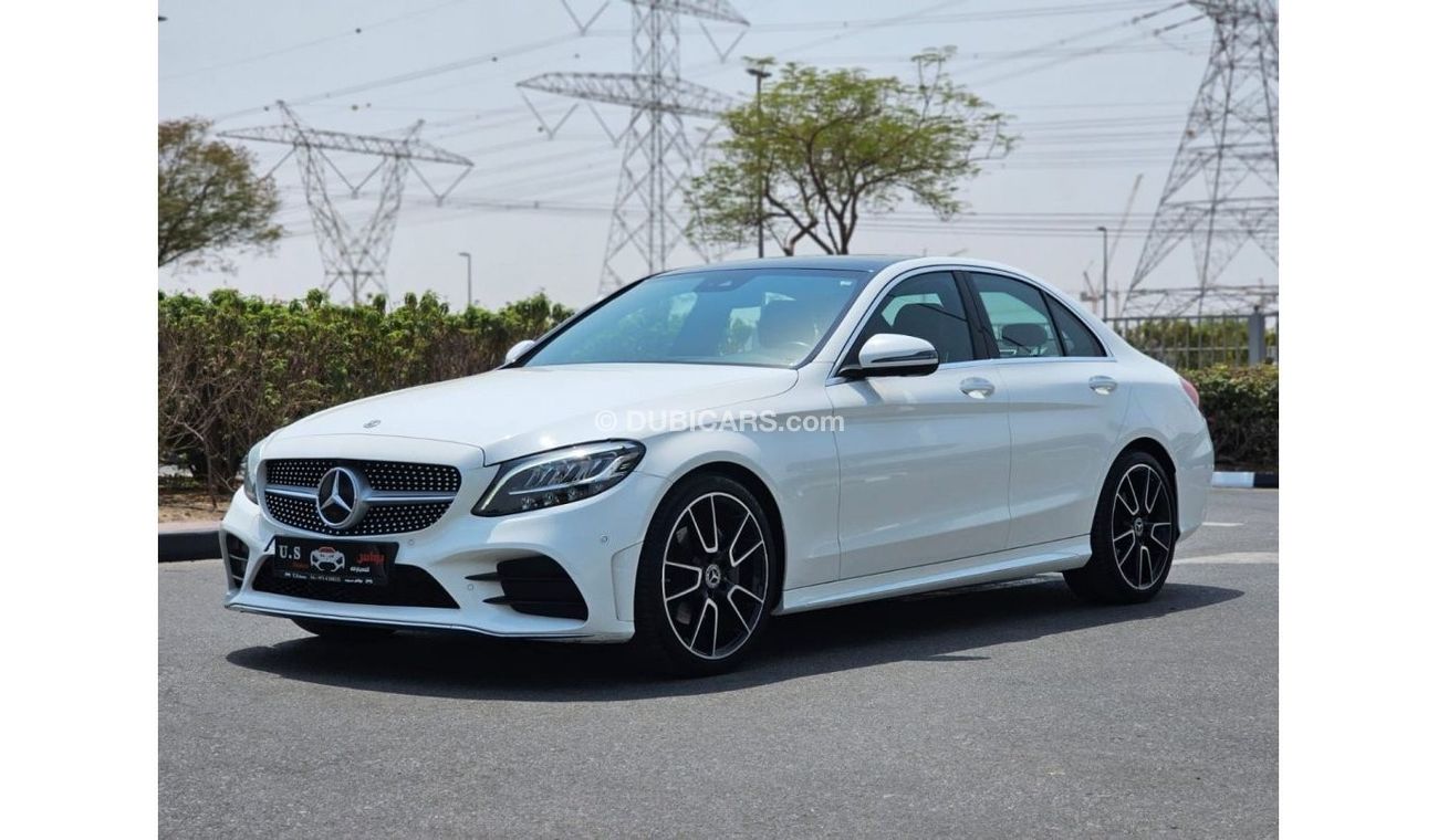 Mercedes-Benz C 200 AMG Pack MERCEDES C200 AMG 2019 GCC FULLY LOADED SINGLE OWNER IN MINT CONDITION