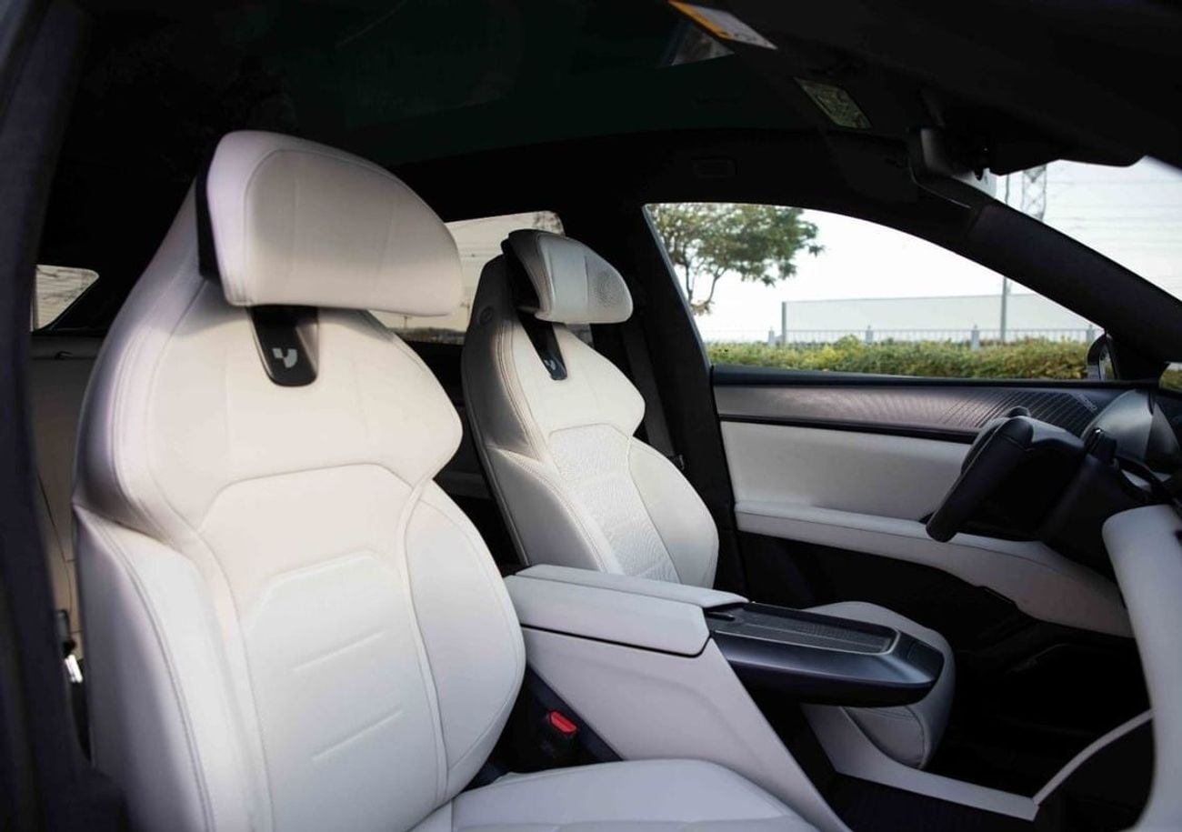 Jidu 1 Max Performance EV - White Inside White | Export Only