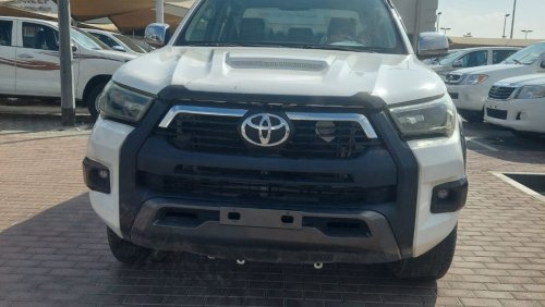 Toyota Hilux DC 4WD 2.4L DIESEL MT- (MODIFIED TO ADVENTURE )