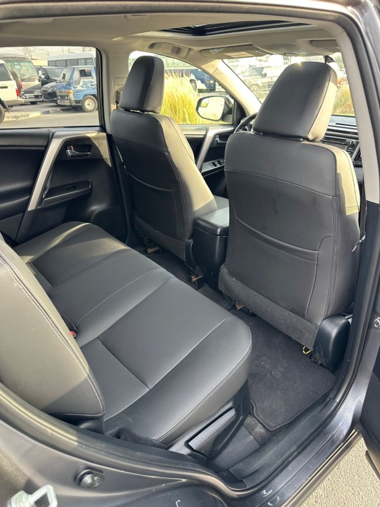 Toyota RAV4 XLE 2.5 Hybrid