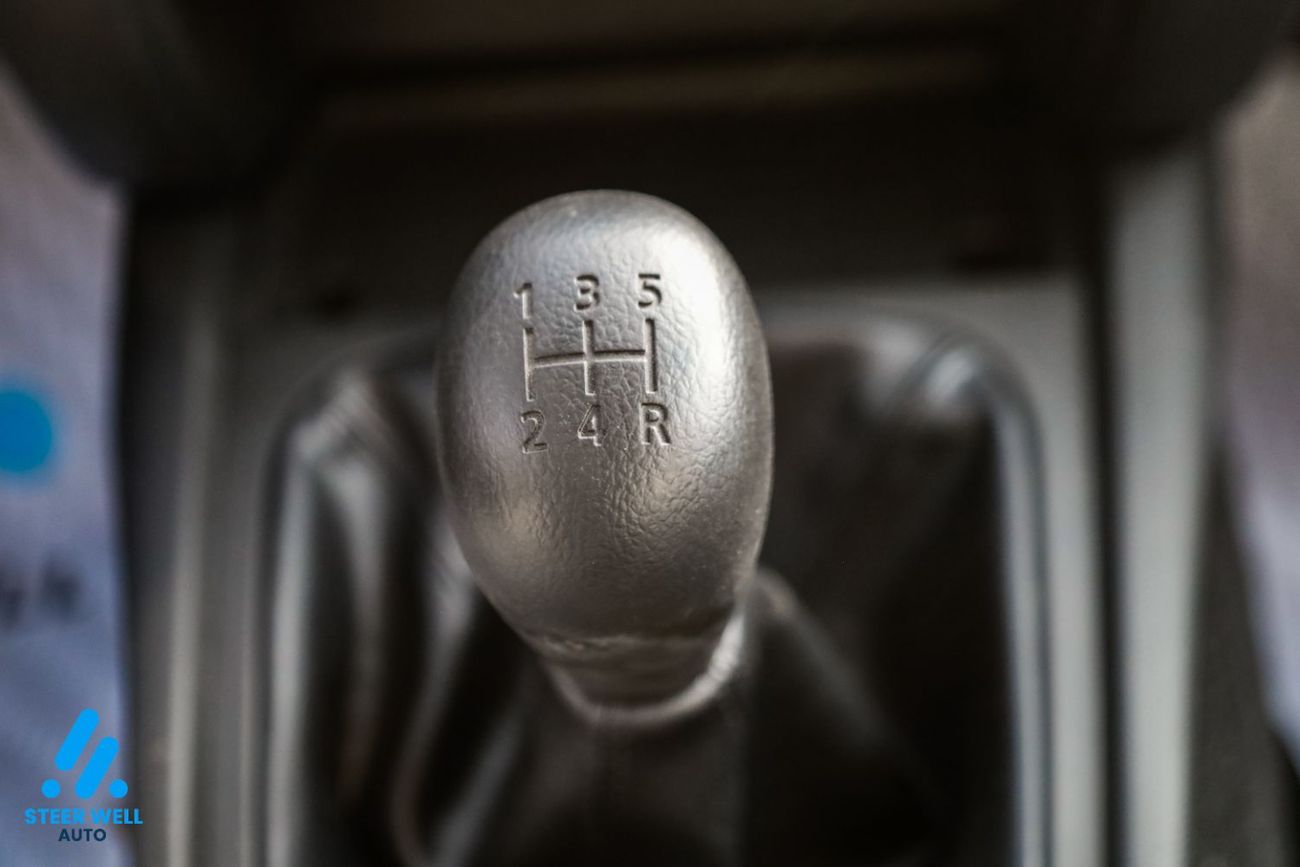 ميتسوبيشي L200 2.5L DIESEL DCABIN | 4x2 GL 5MT | 2023