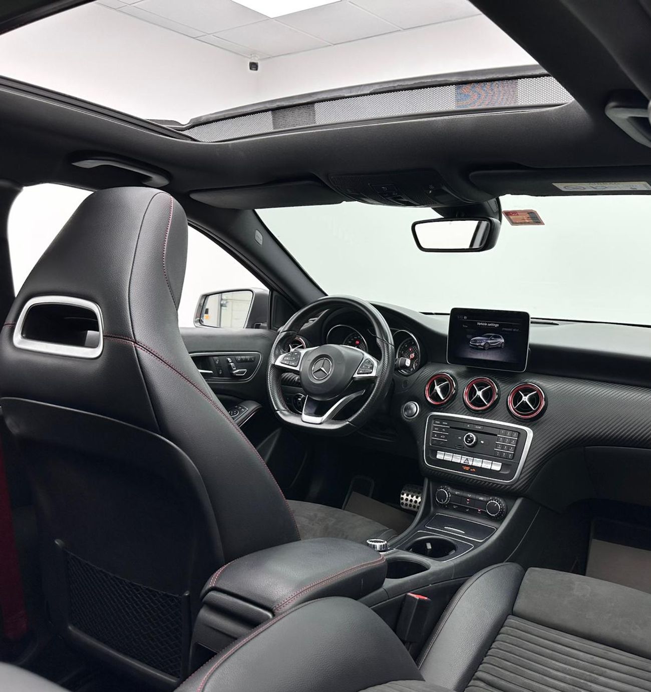 مرسيدس بنز A 250 2018 Mercedes-Benz A 250, 1 Year Unlimited KM Warranty, Full Service History, GCC