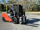 تويوتا فورك ليفت TOYOTA 5 TON 3 STAGE DIESEL FORKLIFT TRUCK MODEL 8FD50N. (Export Only)
