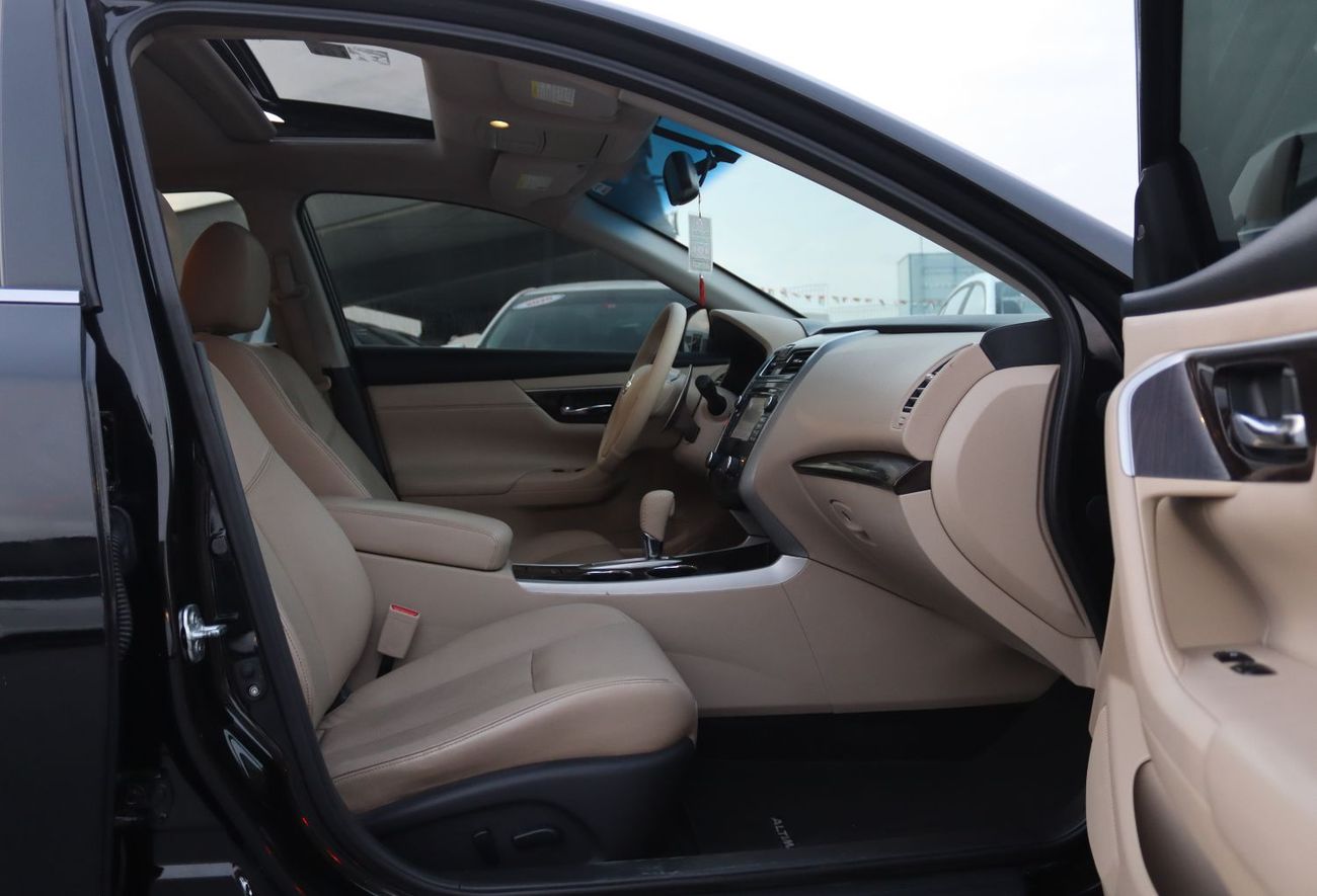 نيسان ألتيما نيسان ألتيما -2015 - خليجى - بمحرك 3.5 - بدون حوادث - وبحاله ممتازه