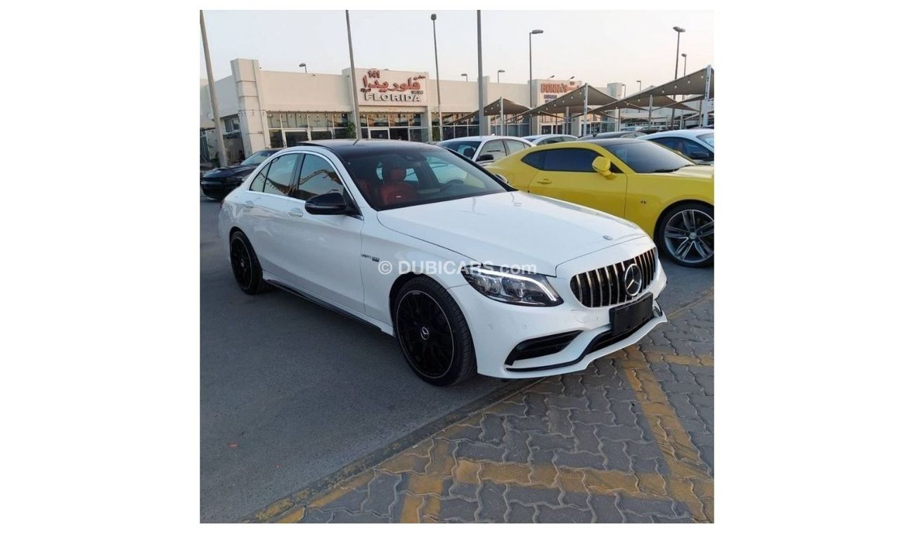 مرسيدس بنز C 300 وارد كندي بنوراما رادار نقطةعمياء تحديدمسار بصمة تواير جديدة