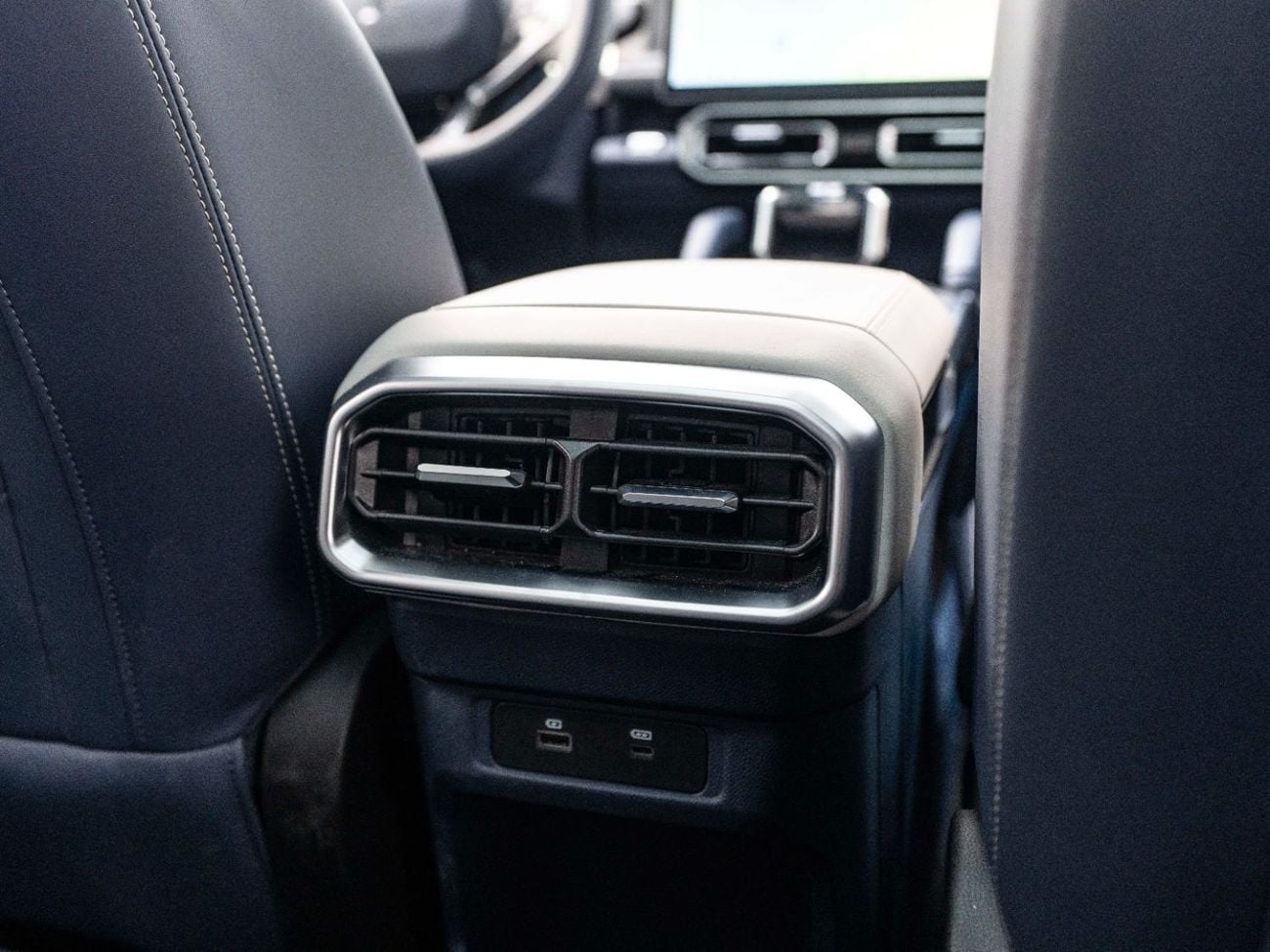 Jetour T2 Luxury Plus