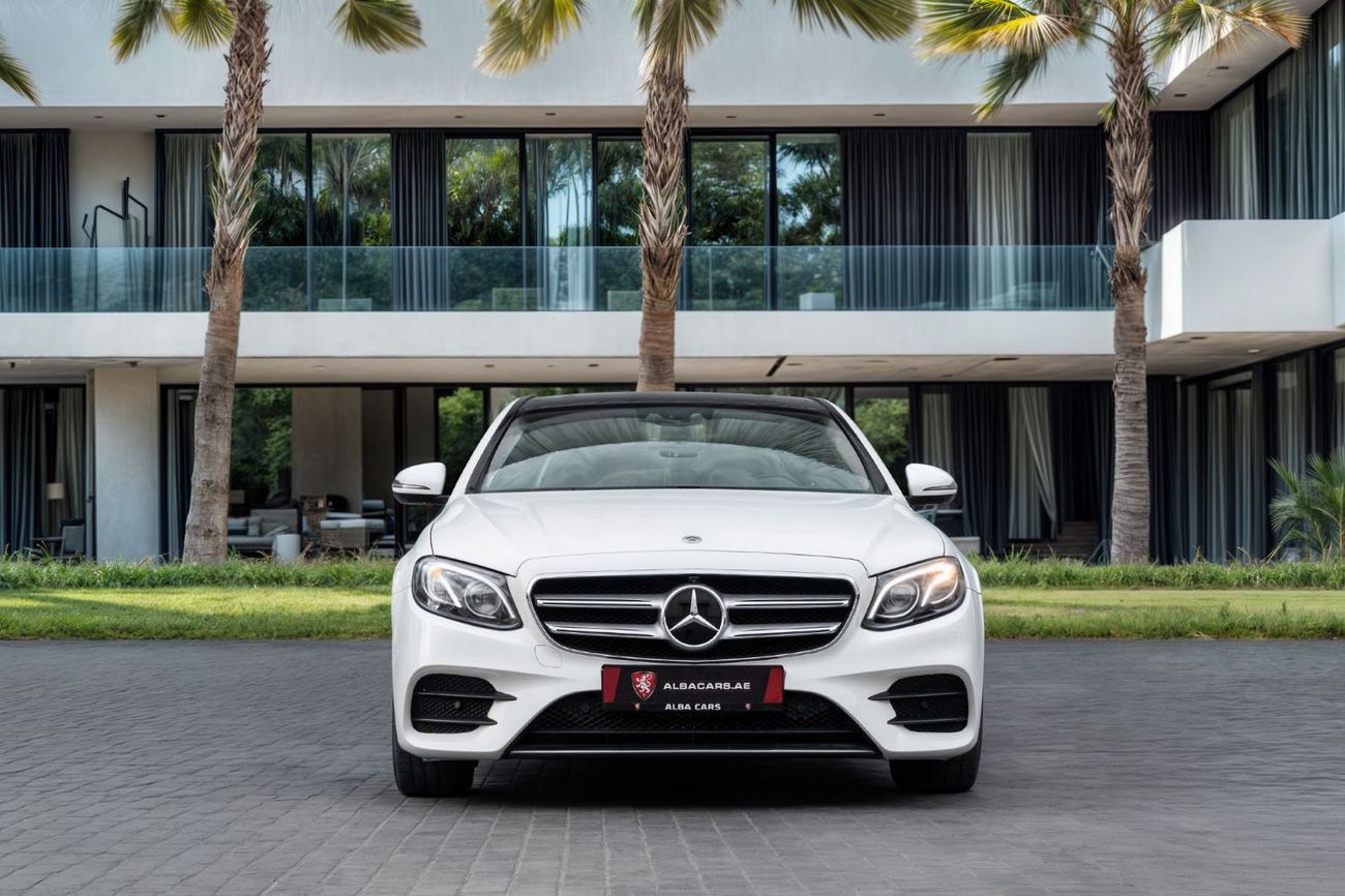 مرسيدس بنز E300 | 2,702 P.M  | 0% Downpayment | Immaculate Condition!