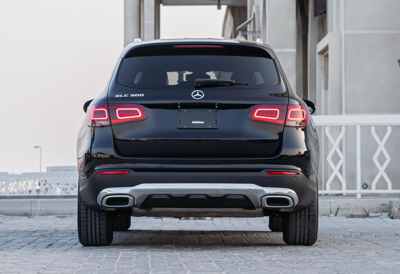 مرسيدس بنز GLC 300 Std 2.0L