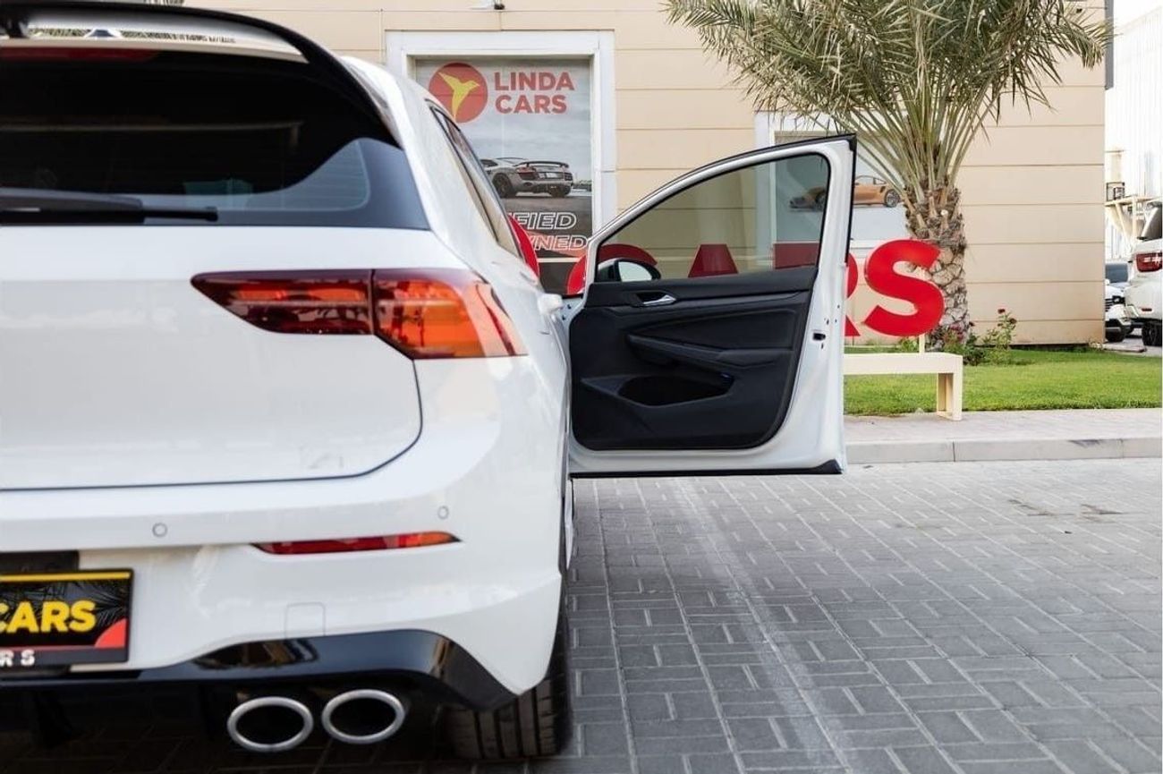 Volkswagen Golf R Volkswagen Golf R 2023 GCC under Agency Warranty and Service Contract with Flexible Down-Payment.