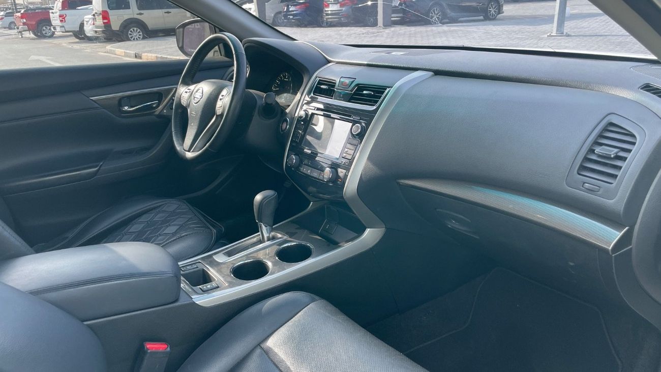 Nissan Altima SV 2.5L FULL