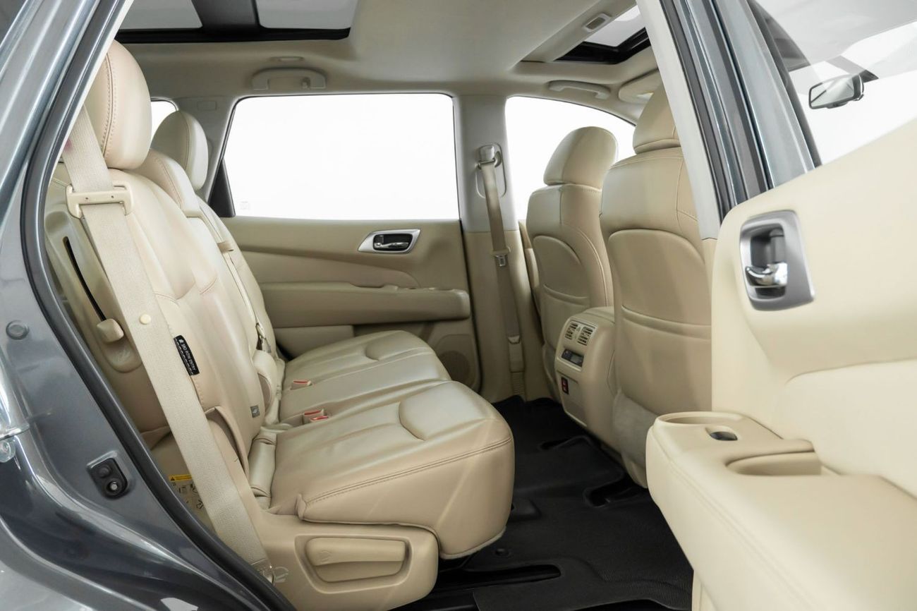 Nissan Pathfinder Midnight Edition 3.5L