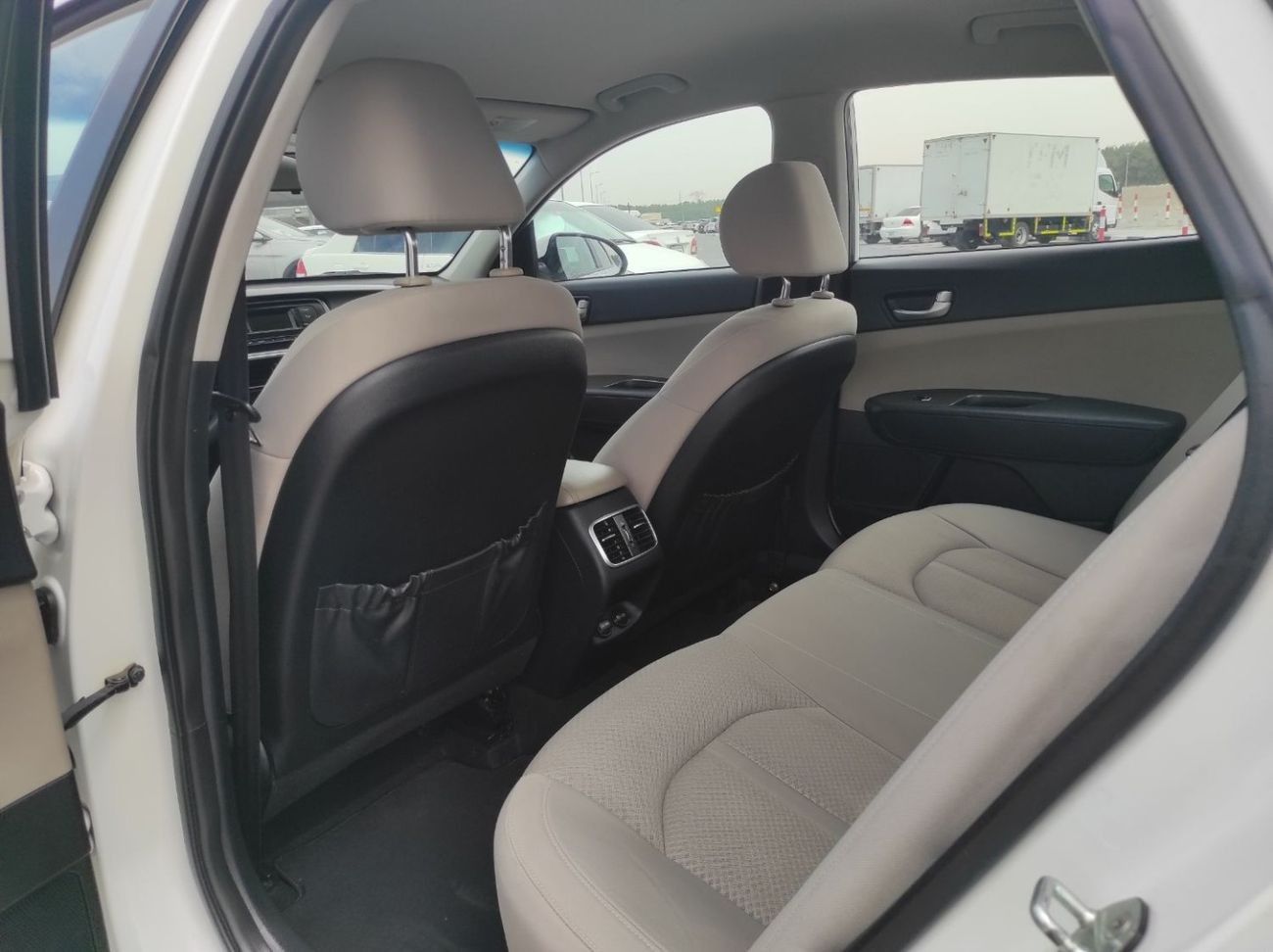 Kia Optima EX 2.4L (178 HP) Kia Optima 2019 Gcc V4 2.0 full automatic