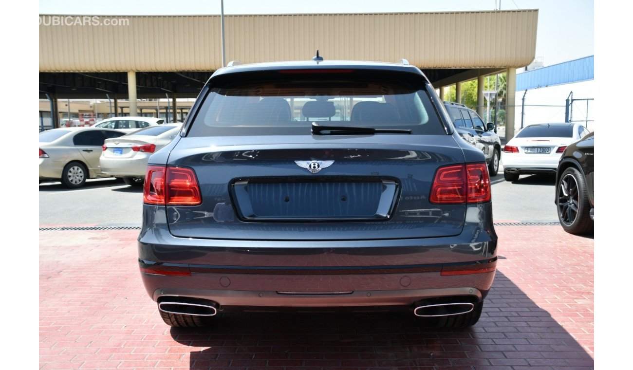 Bentley Bentayga 2018 UNDER WARRANTY