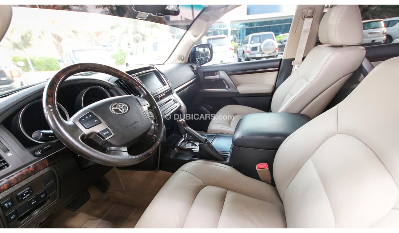 Toyota Land Cruiser VXR