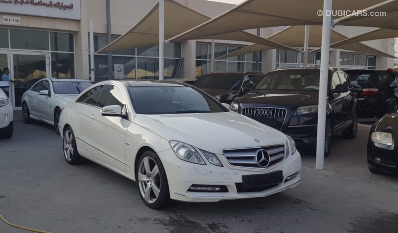 Mercedes-Benz E 250 Mercedes benz E250 coupe GCC car prefect condition full service full option low mileage