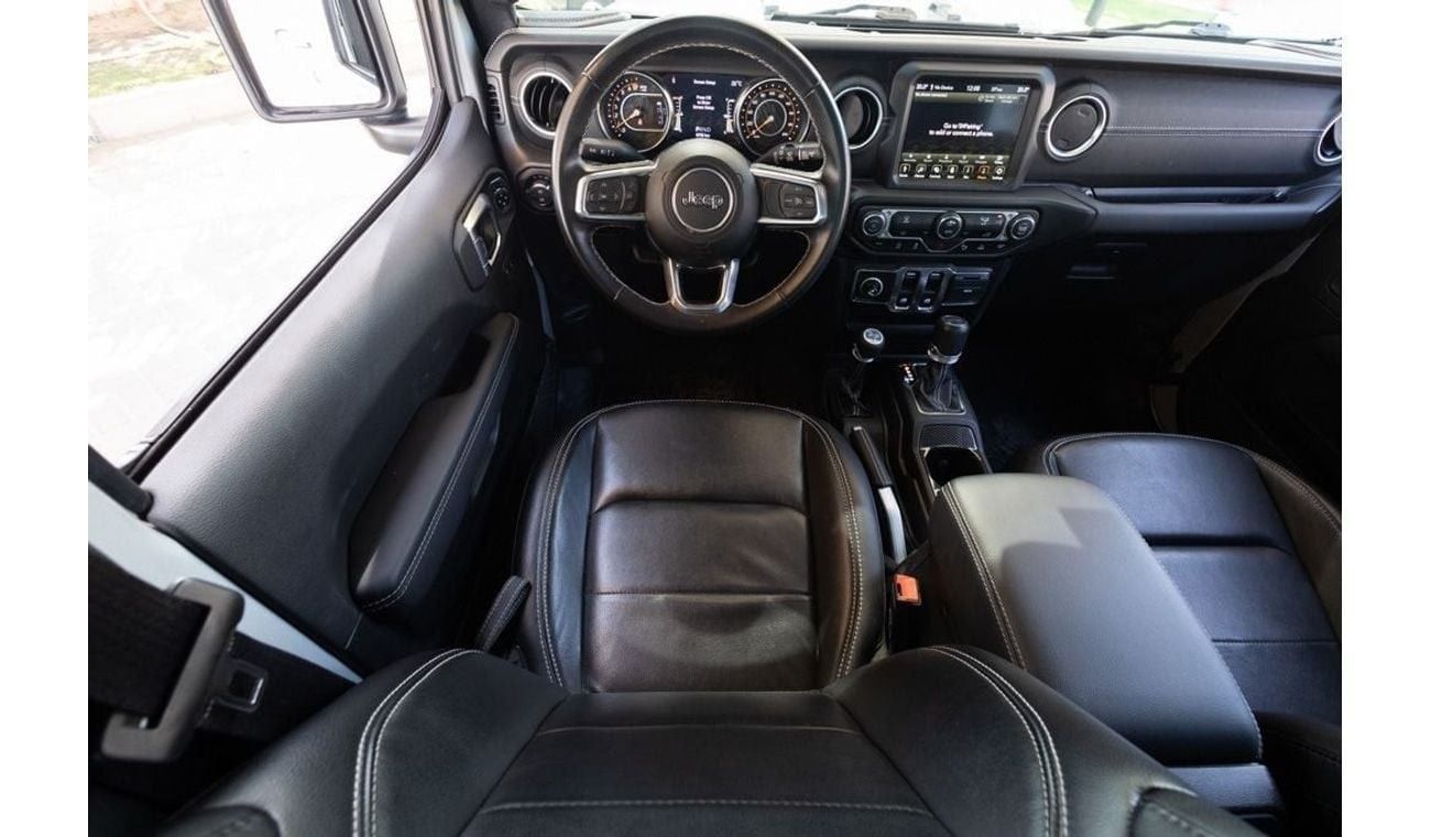جيب رانجلر Sahara 3.6L A/T (5 Seater) Jeep Wrangler Sahara 2022 GCC under Agency Warranty with Flexible Down-Pa