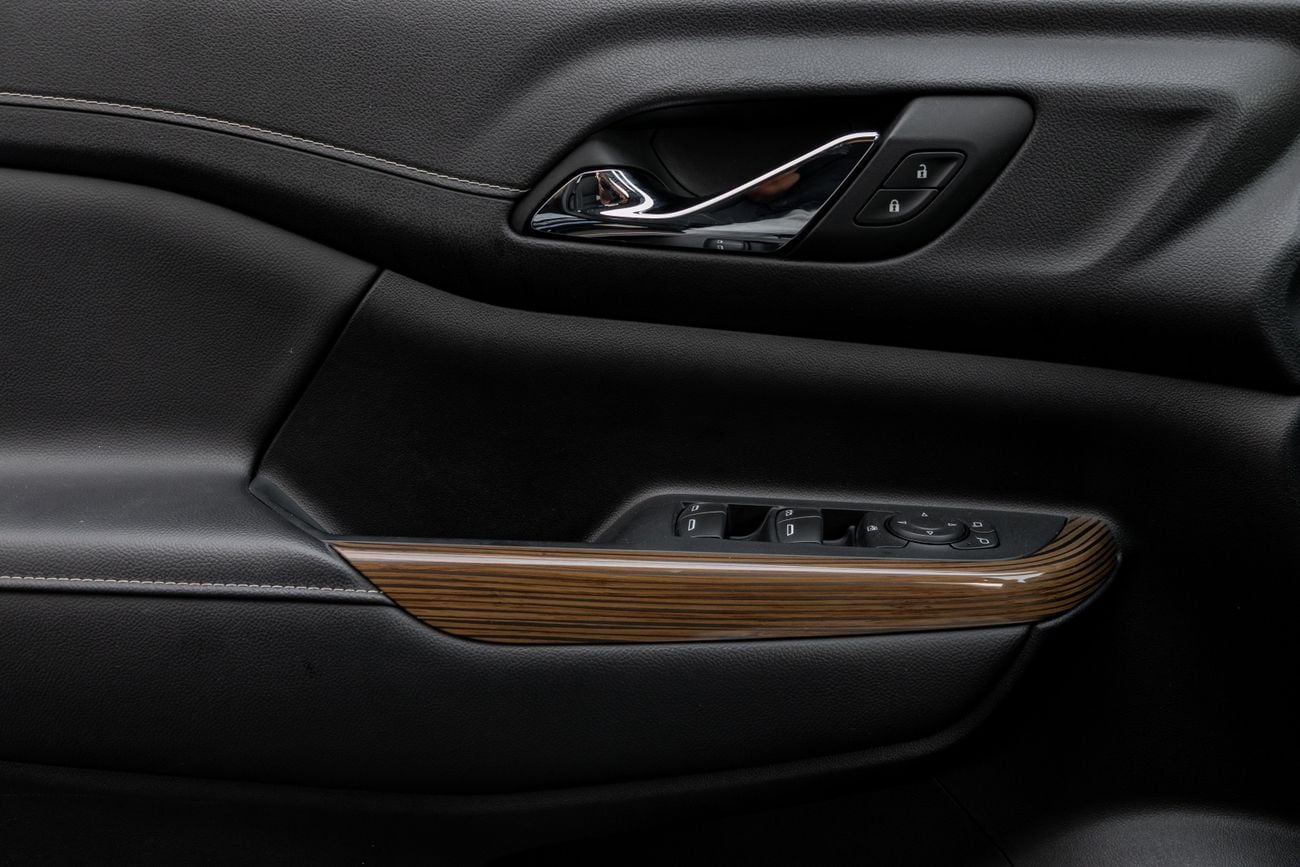 GMC Acadia Acadia SLE | 1,567 P.M | 0% Downpayment | ACADIA SLE | UNDER WARRANTY! | Ramadan Offer!