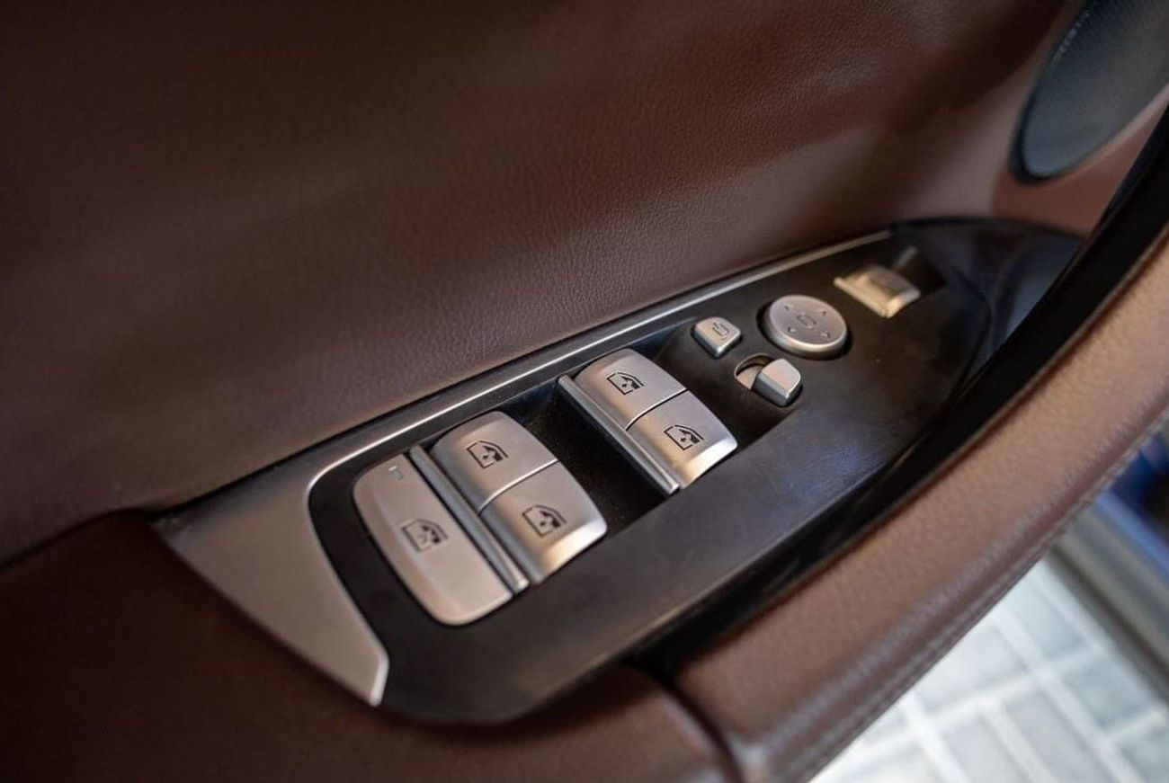 بي أم دبليو X4 xDrive 30i 2.0L BMW X4 xDrive30i 2020 GCC under Warranty with Flexible Down-Payment.