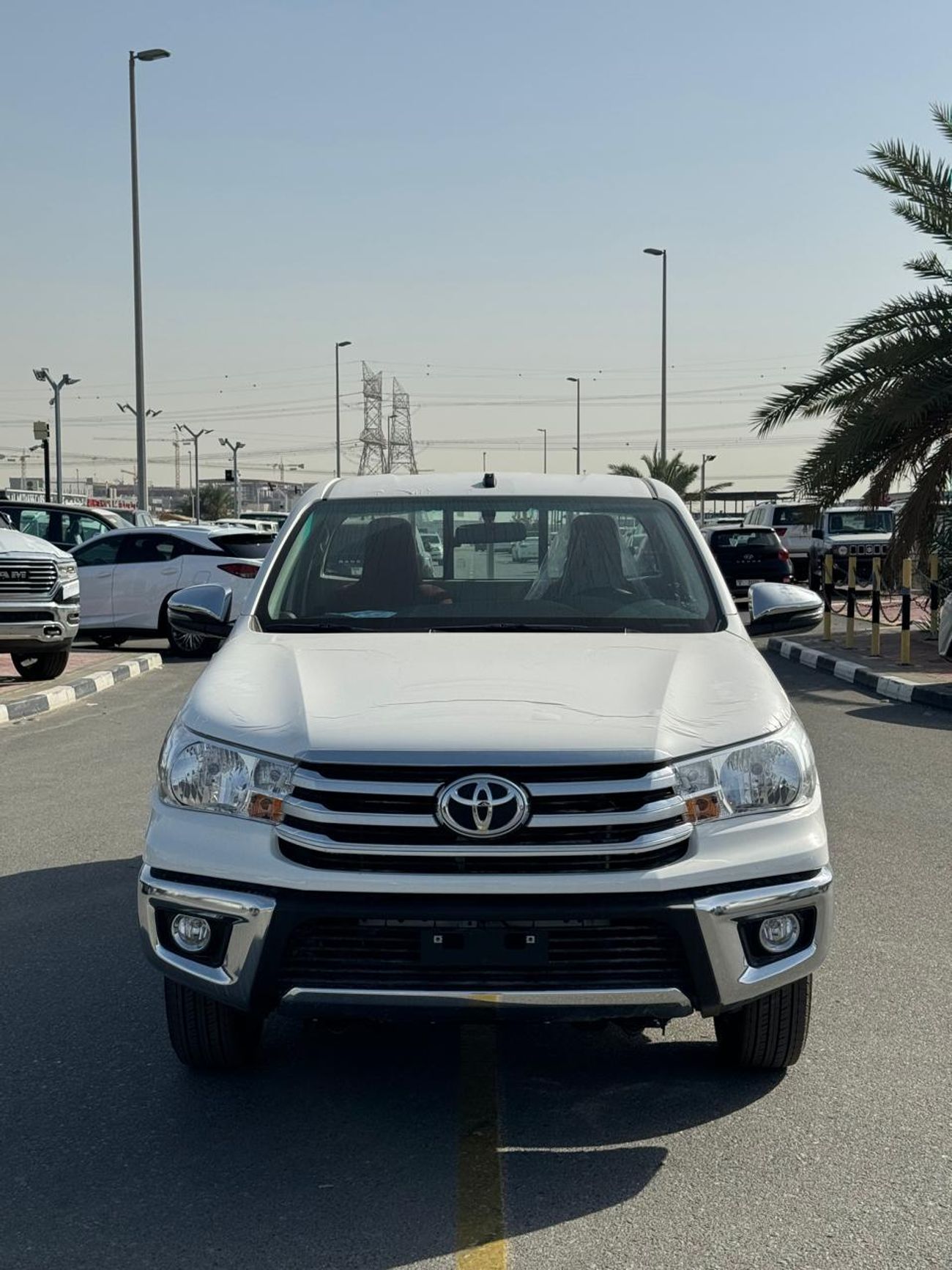 تويوتا هيلوكس EXPORT ONLY - GL 2.7L Single Cab Utility