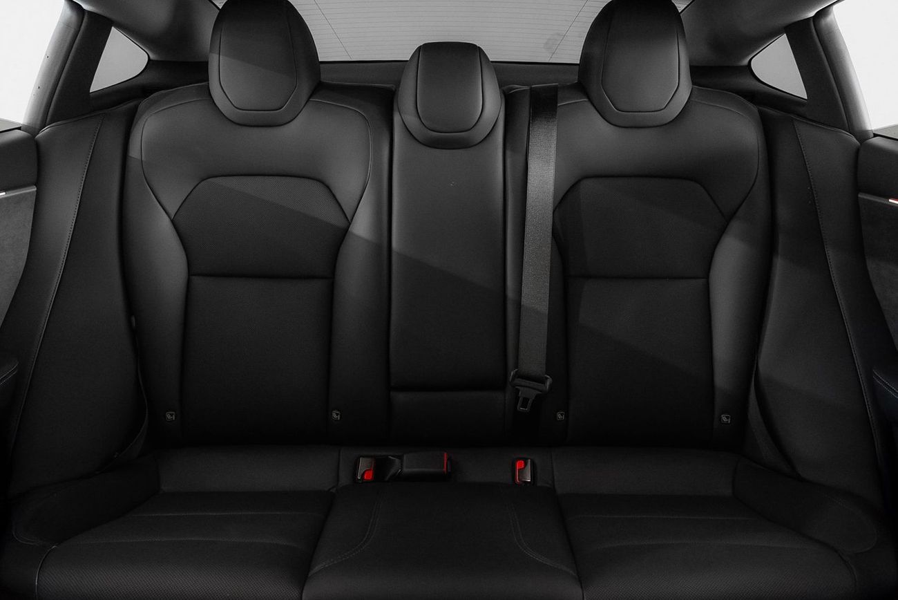 Tesla Model 3 Long Range (AWD)