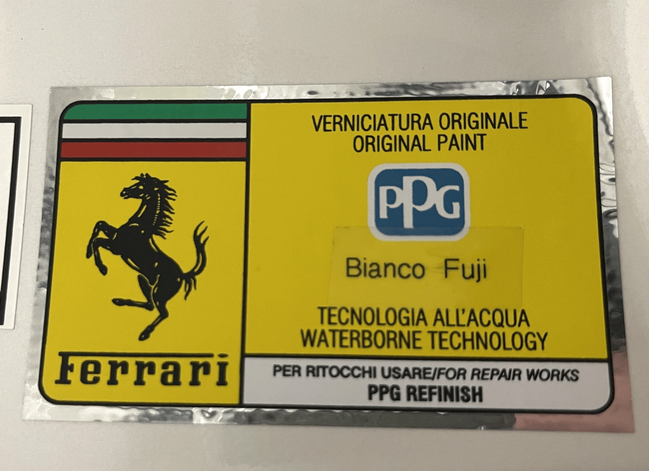 فيراري بوروسانجوي Bianco Fuji Pearl White | Cream Leather & Leather Interior | Full Carbon