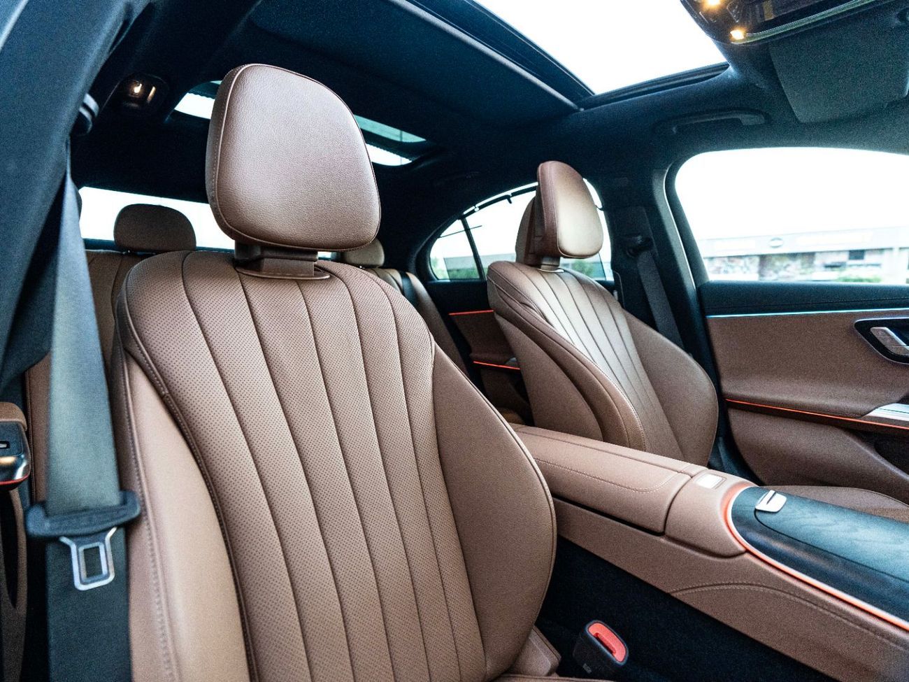 مرسيدس بنز E300 E300