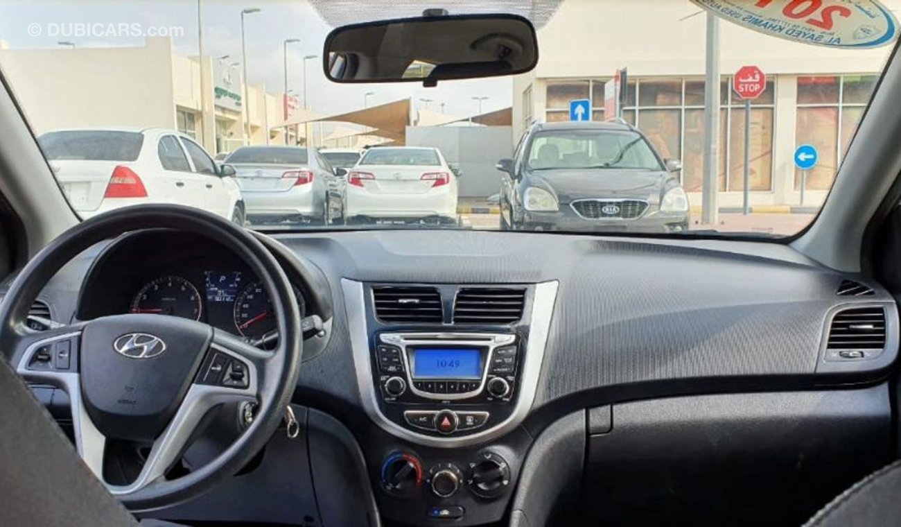 Hyundai Accent