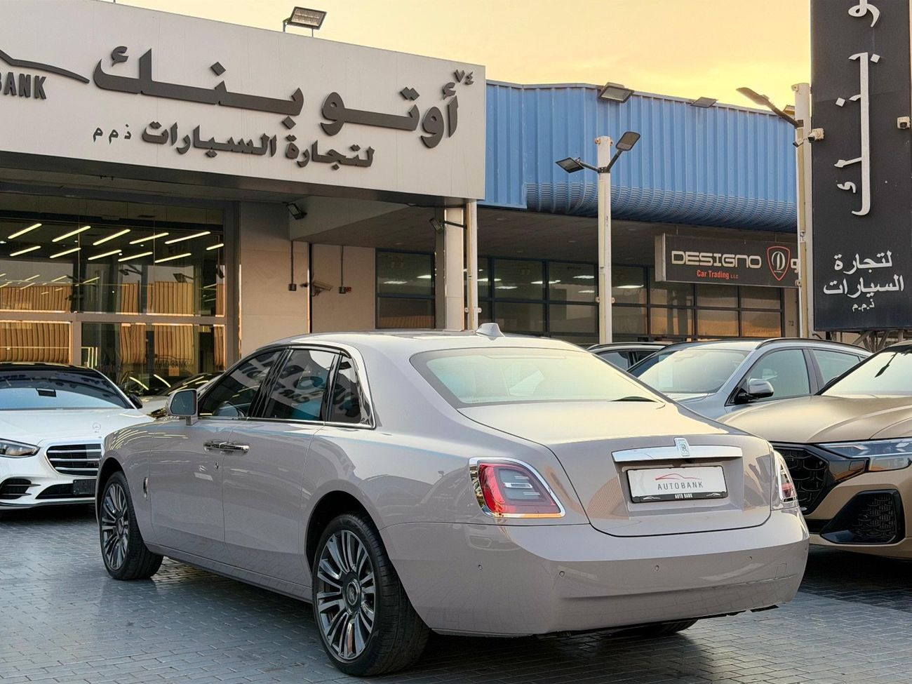Rolls-Royce Ghost 6.75T Extended Wheelbase