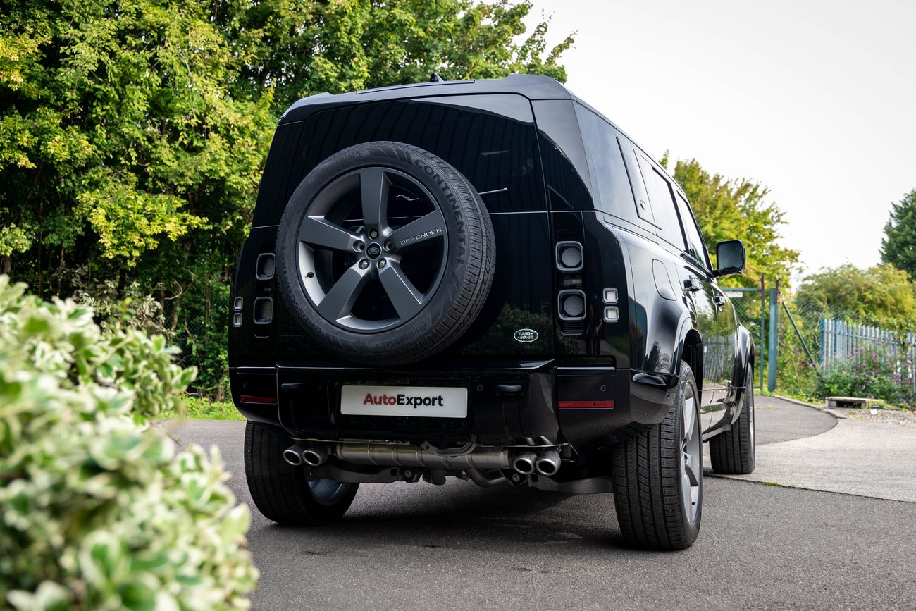Land Rover Defender 110 DEFENDER V8 RHD
