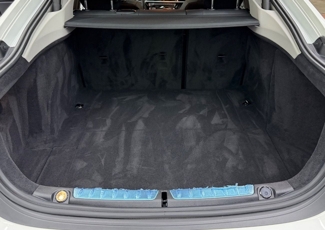 بي أم دبليو 420i Sport Line 2.0L