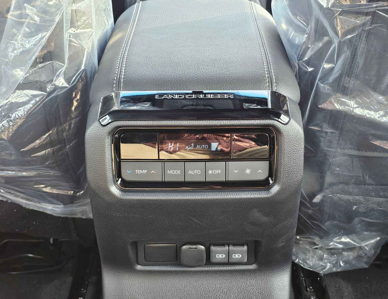 Toyota Prado 2.4L TURBO PETROL/FULL OPTION/SUNROOF/POWER SEAT/4WD/CODE#PR24S