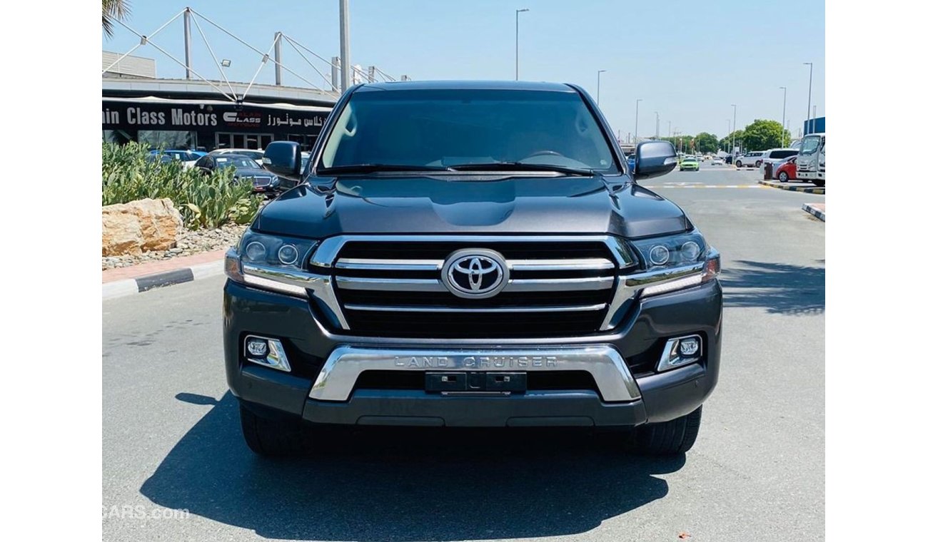 Toyota Land Cruiser VXR