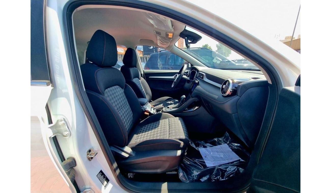 أم جي ZS 1.5L SUV 2025